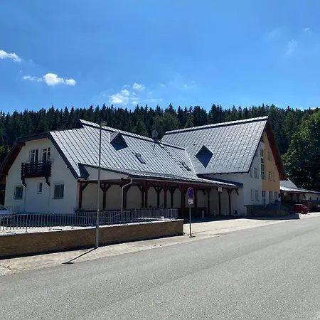 Апартаменты Labska Шпиндлерув-Млин