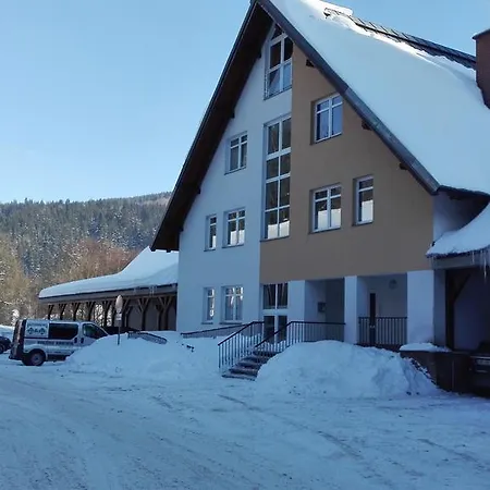Labska Apartment *